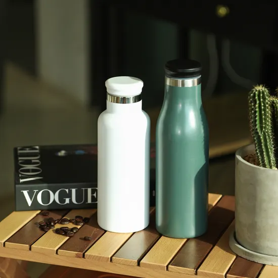 Customized Vacuum Insulated Flask Travel vacuum Insulated Stainless Steel Gym Sport Double Wall Custom Water Bottle 