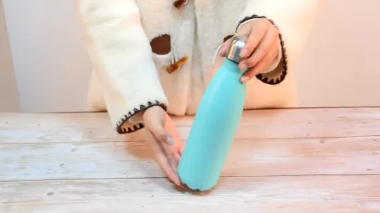 Double Wall Thermal Vacuum Flask Insulated Outdoor Sports Drink Cola Shaped 18/8 Stainless Steel Water Bottles with Custom Logo 